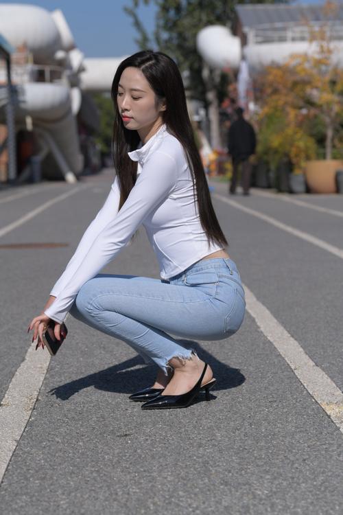 办公室喝茶聊天